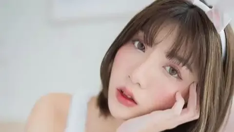 范曾妻子徐萌汽车主播