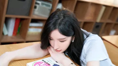 人大刚子短视频爆红