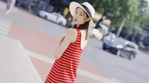 粉丝围堵高铁站真相