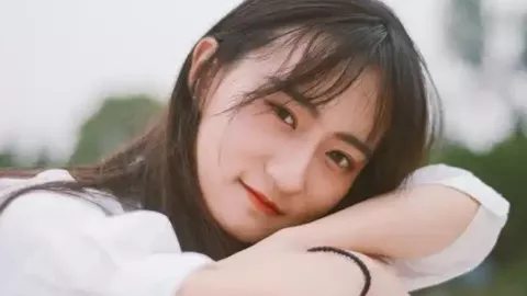 张凌赫上英语试卷