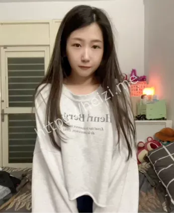 清纯反差