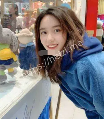 细腰翘臀