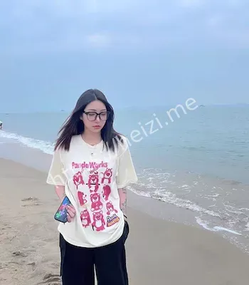 烈焰红唇