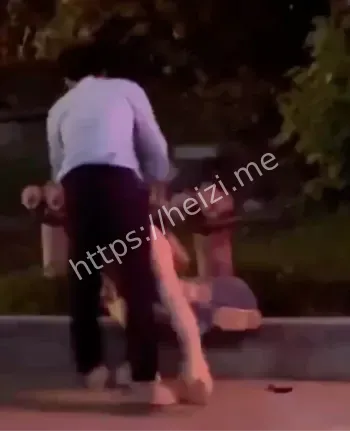 坐台赚钱