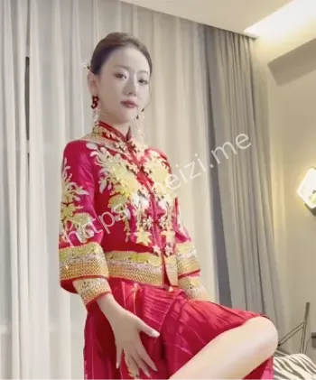 婚纱裙自拍