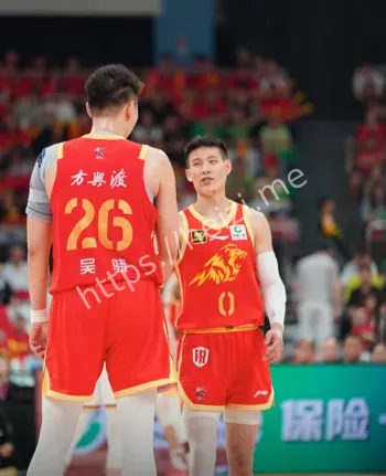 大学浴室偷拍视频