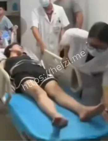 学生肠胃不适