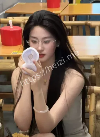 刘亦菲同款脸蛋讨论