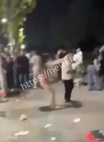 年轻女性酒后失态