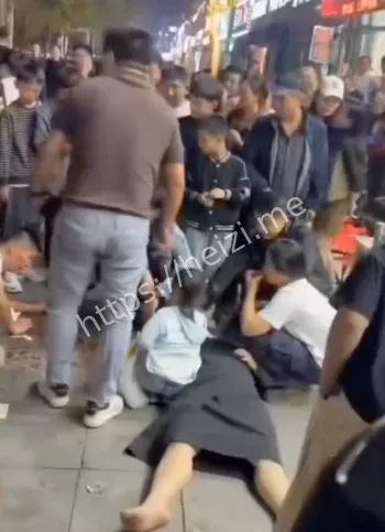 淮北公共场所斗殴视频