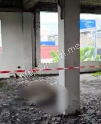 女尸衣不蔽体