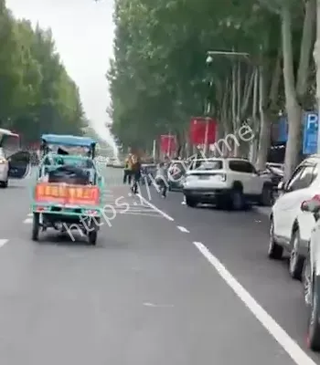 持刀捅杀后自杀