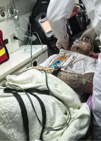 比亚迪车主骨折住院后续