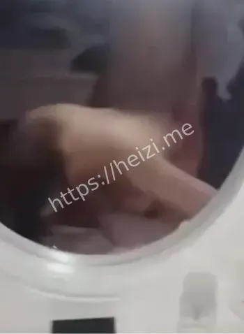 崔晓红梳妆台自拍