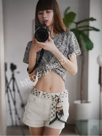 台湾网美吃霸王餐