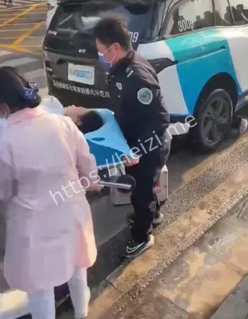 无人驾驶车闯祸