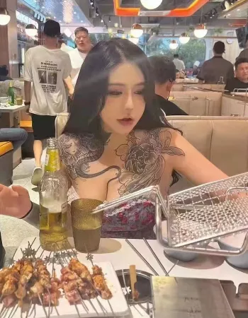 多人运动视频曝光