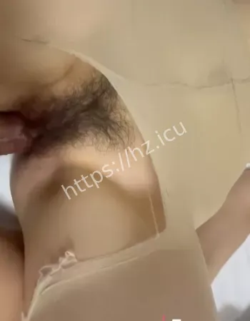 老婆带儿子和奸夫看电影