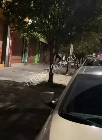 抓奸老公出轨崩溃