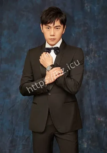 孙杨、秦昊、伊能静等最新