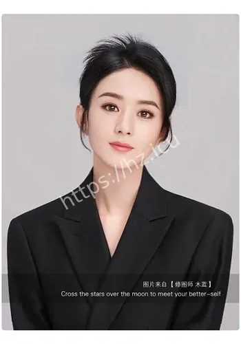 北影节红毯突降大雨最新进