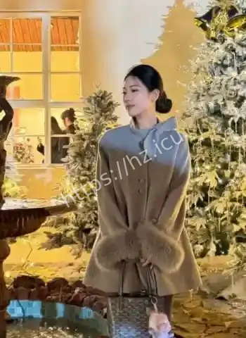 黑丝红眼罩遮眼