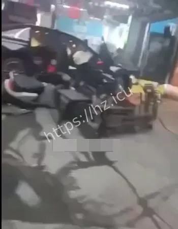 开车致女友截瘫