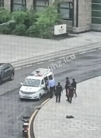 图书馆砍死院长