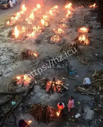 参加自己葬礼坐起