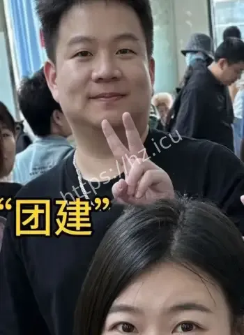 飞鸽电商负责人