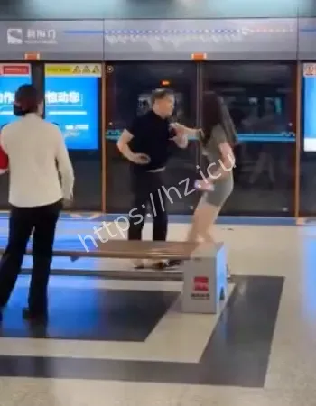 老男人偷拍