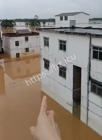 横州六蓝水库溃坝惨状