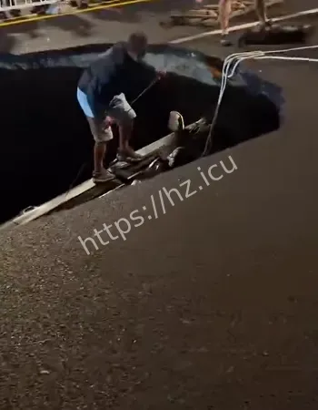 深夜马路