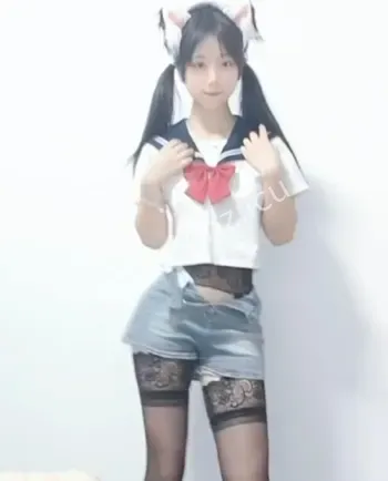 自拍定制内容