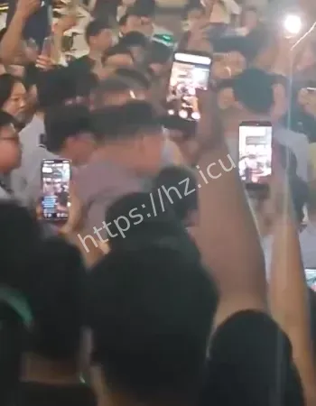 女主播与大哥开房